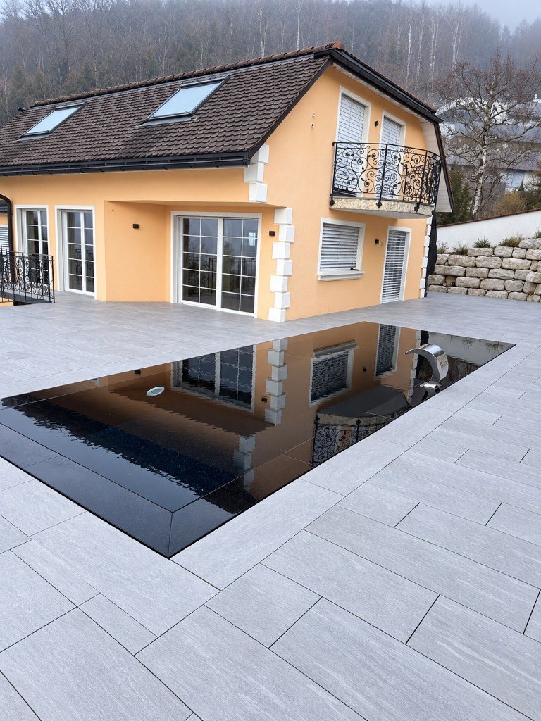 Pishinë poliesteri te vilë, Poolstrasse 12, Füllinsdorf, Switzerland